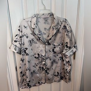 victoria’s secret satin pajama set